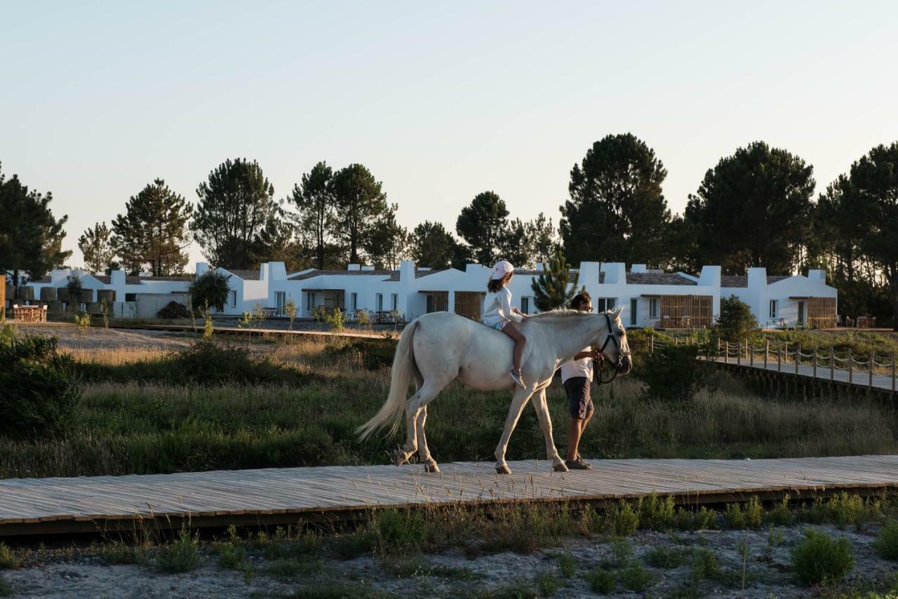 Craveiral Farmhouse By Belong Staying & Feeling São Teotónio Eksteriør bilde
